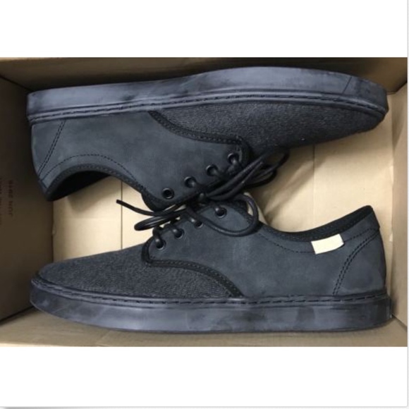 vans ludlow black